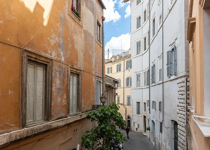 Navona Modern By In
